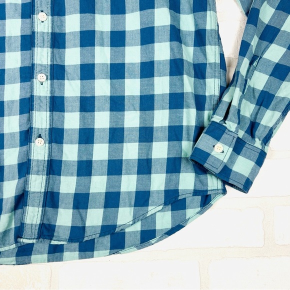 AMERICAN EAGLE MEN BLUE SLIM FIT EVERYDAY BUTTON-UP SHIRT, Super Soft Size Med - Picture 4 of 12